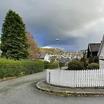 Independent In * Sandnes